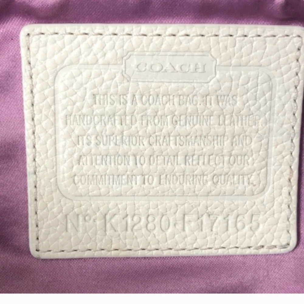 Coach Brooke Convertible Hobo No. F17165 - Picture 3 of 6